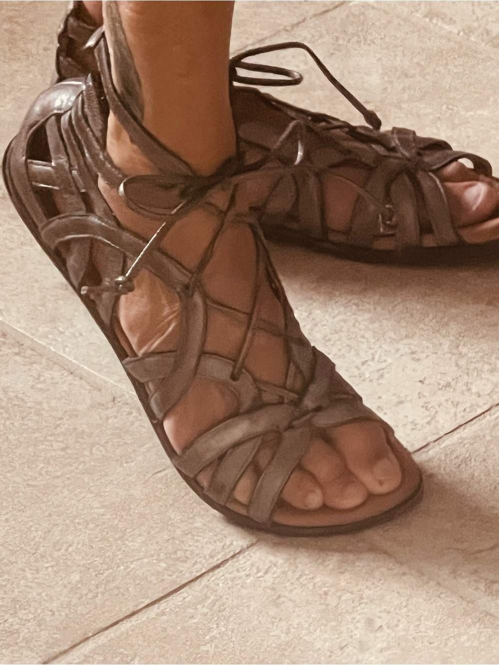 Gentle Souls pewter leather Gladiator sandals